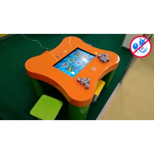 Детский интерактивный сенсорный стол